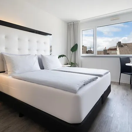 Innside By Melia 4*