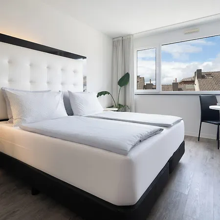 Innside By Melia 4*